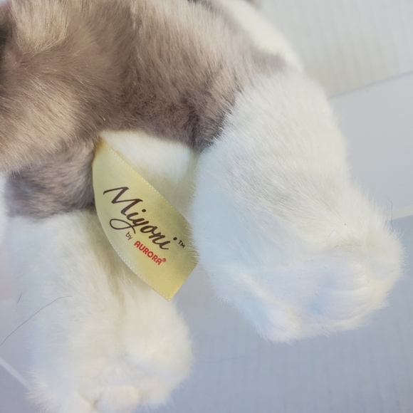 Miyoni by Aurora Plush White Grey Striped Tabby Tiger Cat Kitten 10" - Picture 6 of 8